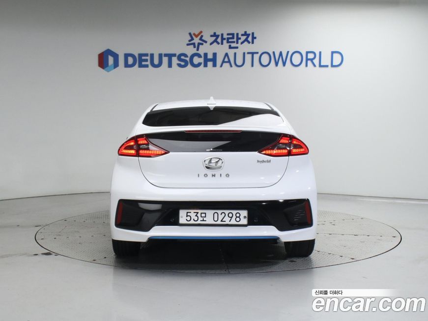 Hyundai Ioniq 2016