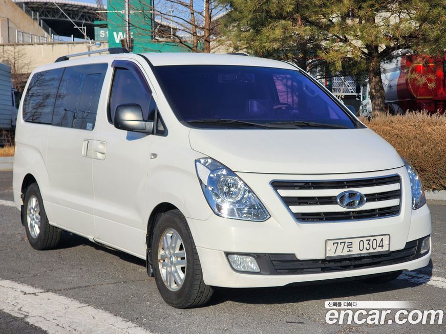 Hyundai Starex 2016