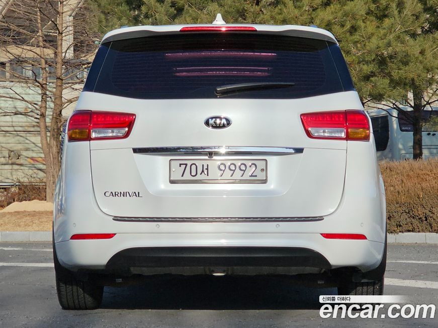 Kia Canival 2017