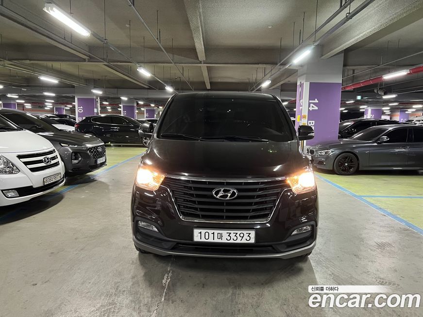 Hyundai Starex 2019