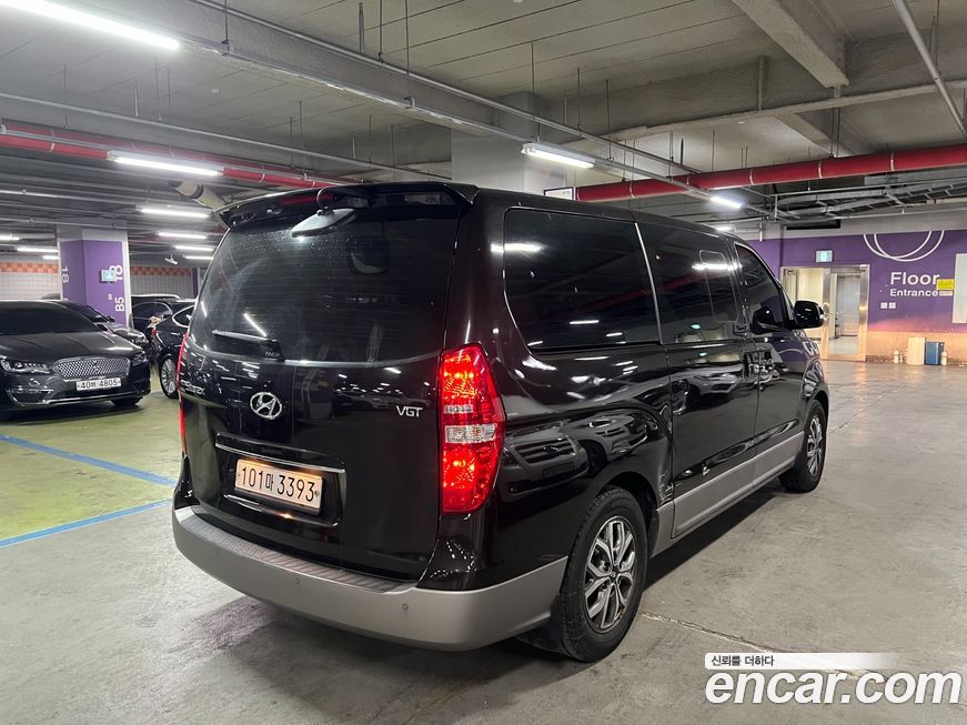 Hyundai Starex 2019