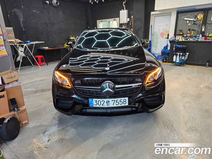 Mercedes-Benz E-Class 2017