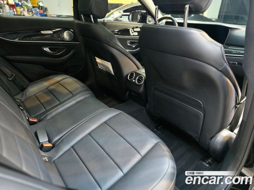 Mercedes-Benz E-Class 2017