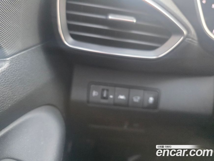 Hyundai Santafe 2022