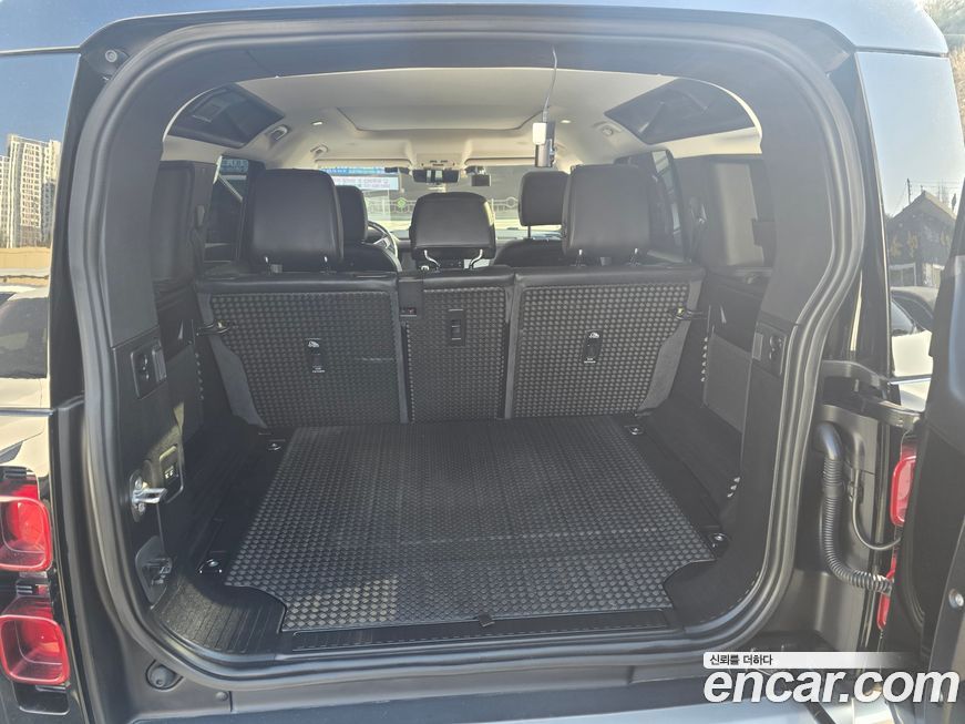 Land Rover Defender 2020