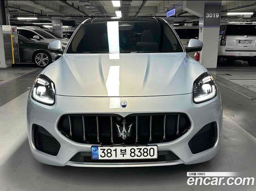 Maserati Grecale 2023