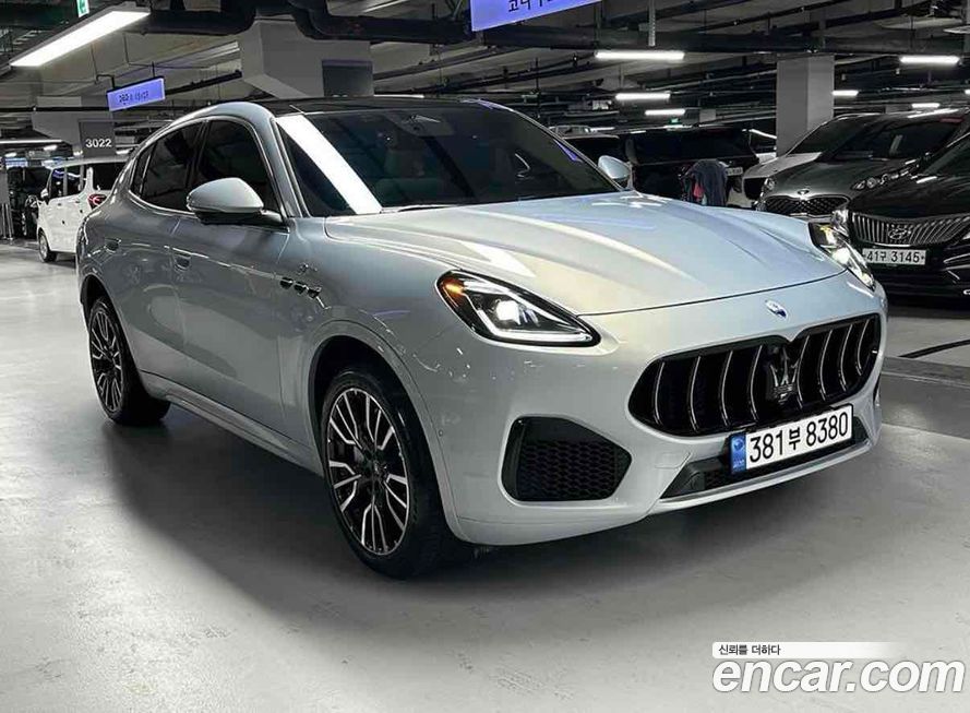 Maserati Grecale 2023