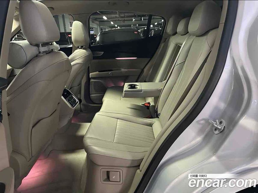 Maserati Grecale 2023