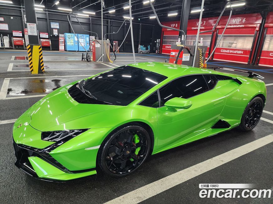 Lamborghini Huracan 2023