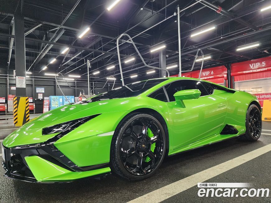 Lamborghini Huracan 2023