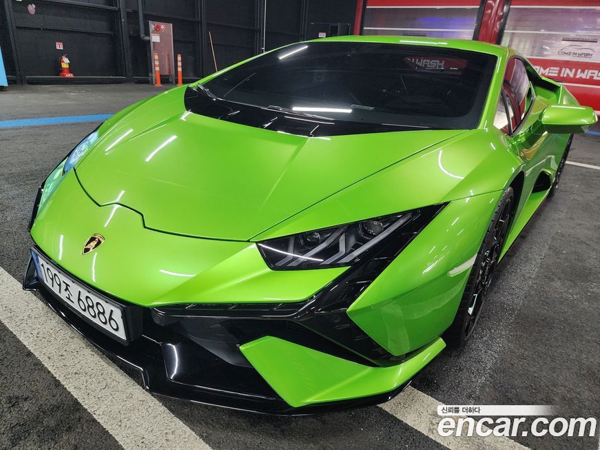 Lamborghini Huracan 2023