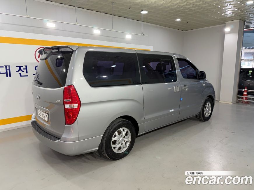 Hyundai Starex 2015