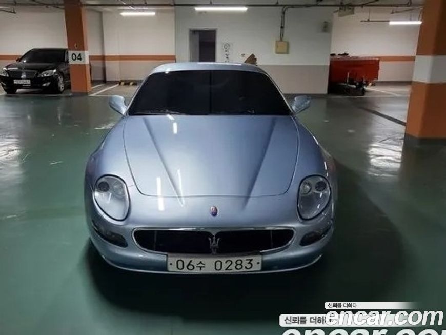 Maserati Coupe 2004