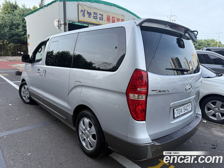 Hyundai Starex 2010