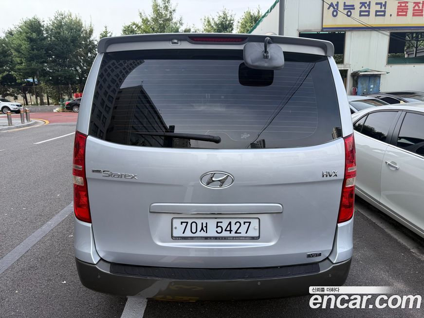 Hyundai Starex 2010