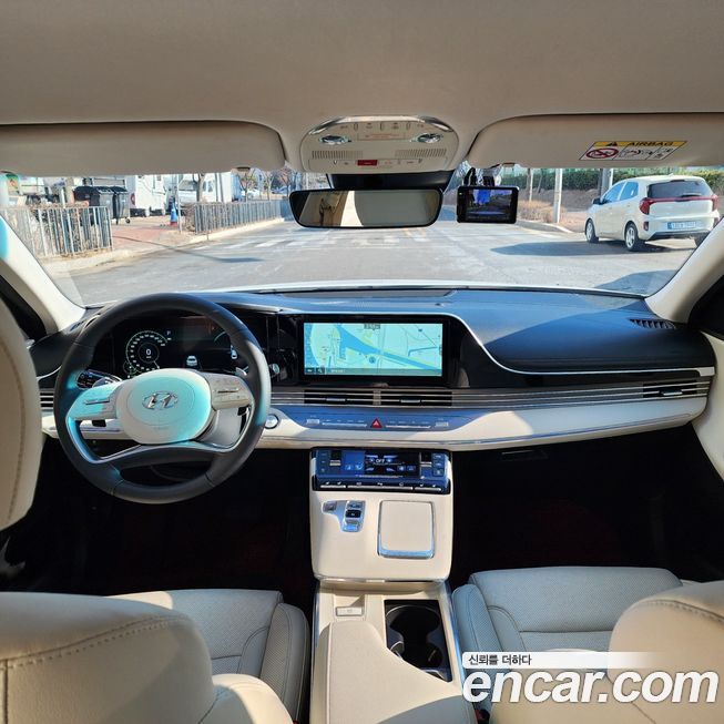 Hyundai Grandeur 2022