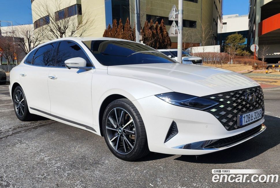 Hyundai Grandeur 2022