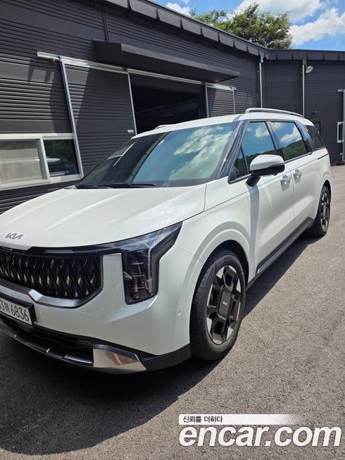 Kia Canival 2025