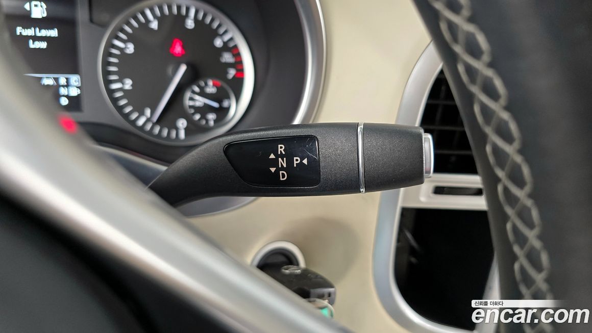 Mercedes-Benz V-Class 2016