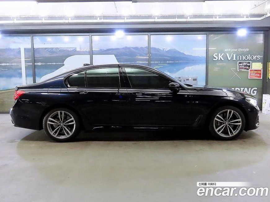 BMW 7-Series 2018