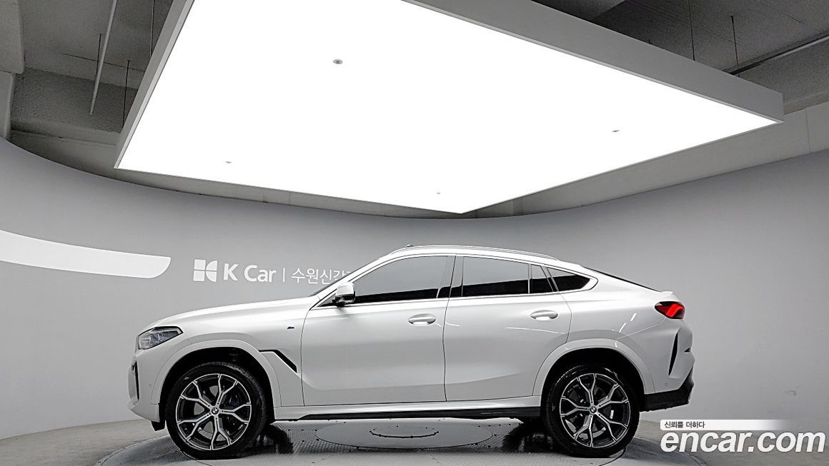 BMW X6 2021