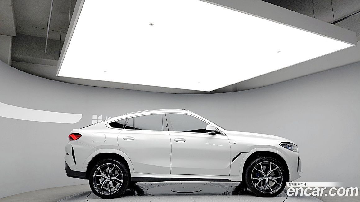 BMW X6 2021