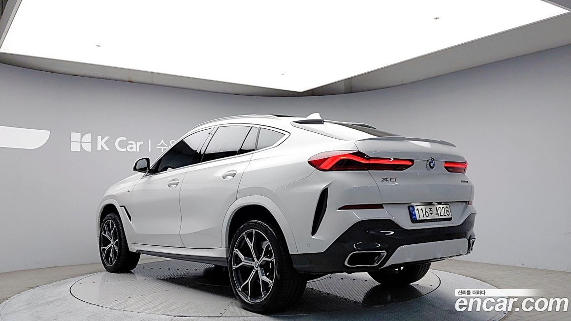 BMW X6 2021