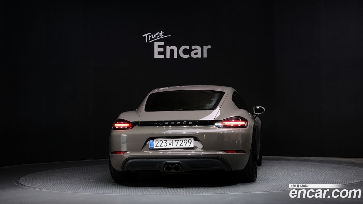 Porsche 718 2018