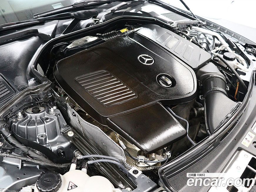 Mercedes-Benz C-Class 2023