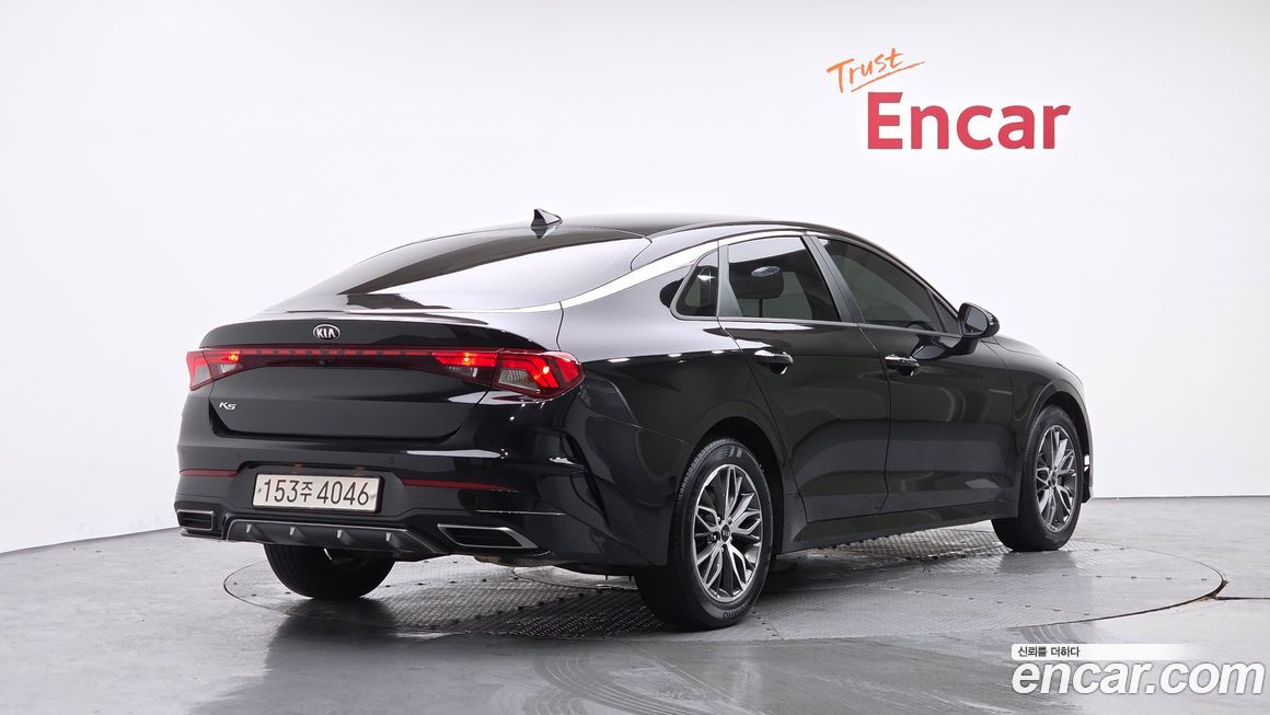 Kia K5 2021