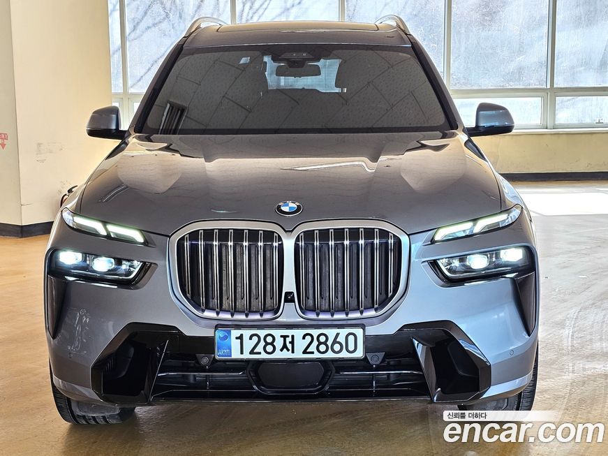 BMW X7 2023