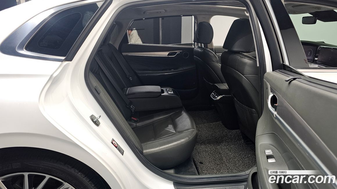 Hyundai Grandeur 2021