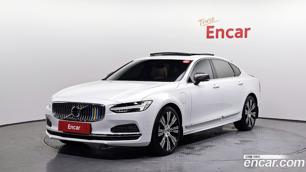 Volvo S90 2025