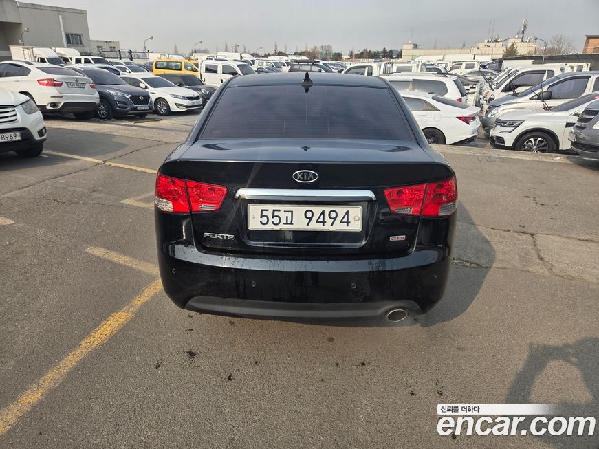 Kia Porte 2011
