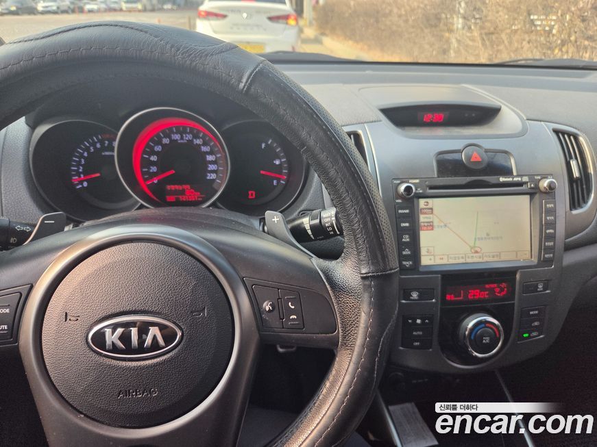 Kia Porte 2011