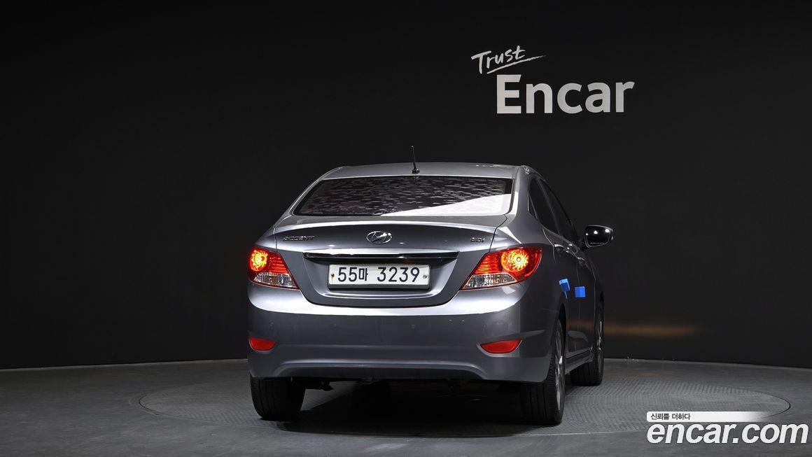 Hyundai Accent 2014
