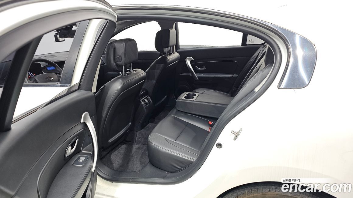 Renault-KoreaSamsung SM5  2016