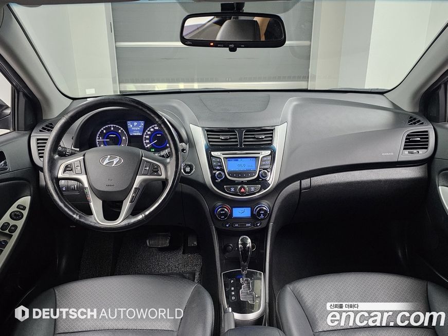 Hyundai Accent 2014
