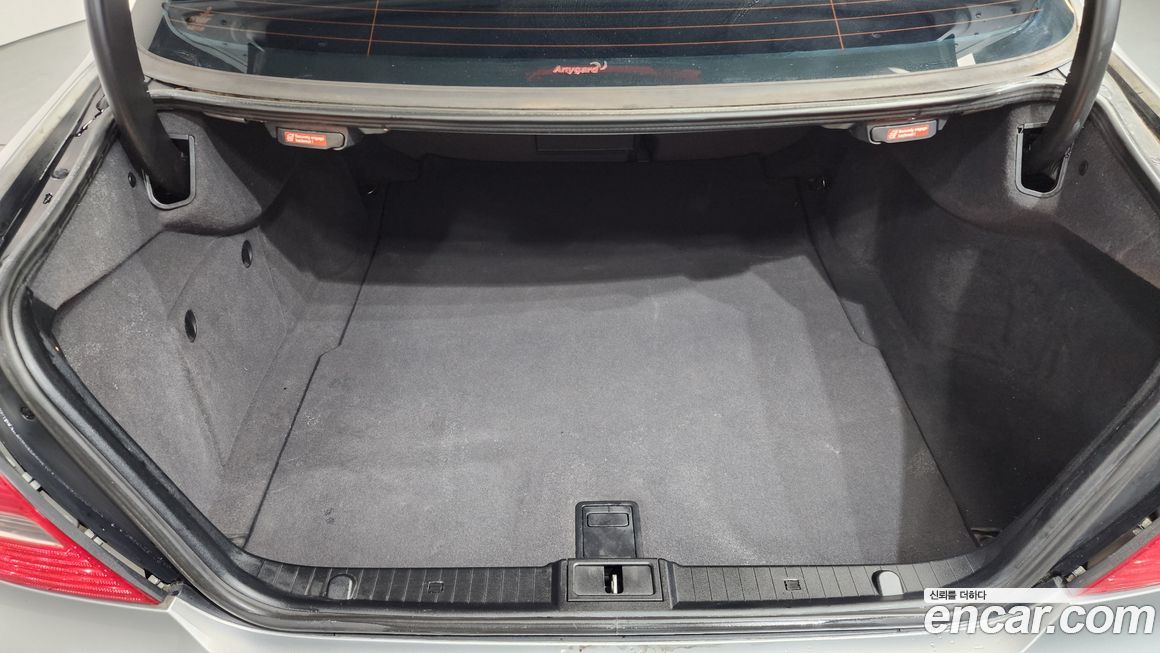 Mercedes-Benz E-Class 2003