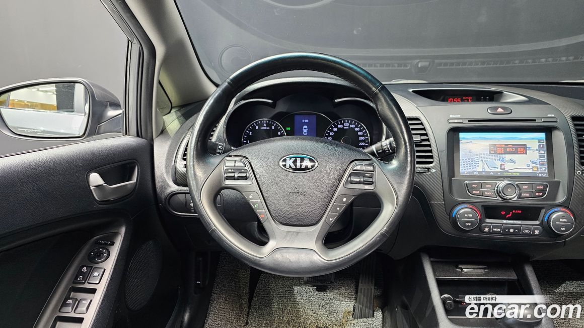 Kia K3 2014