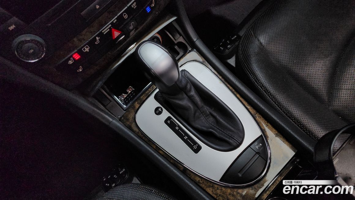 Mercedes-Benz E-Class 2003