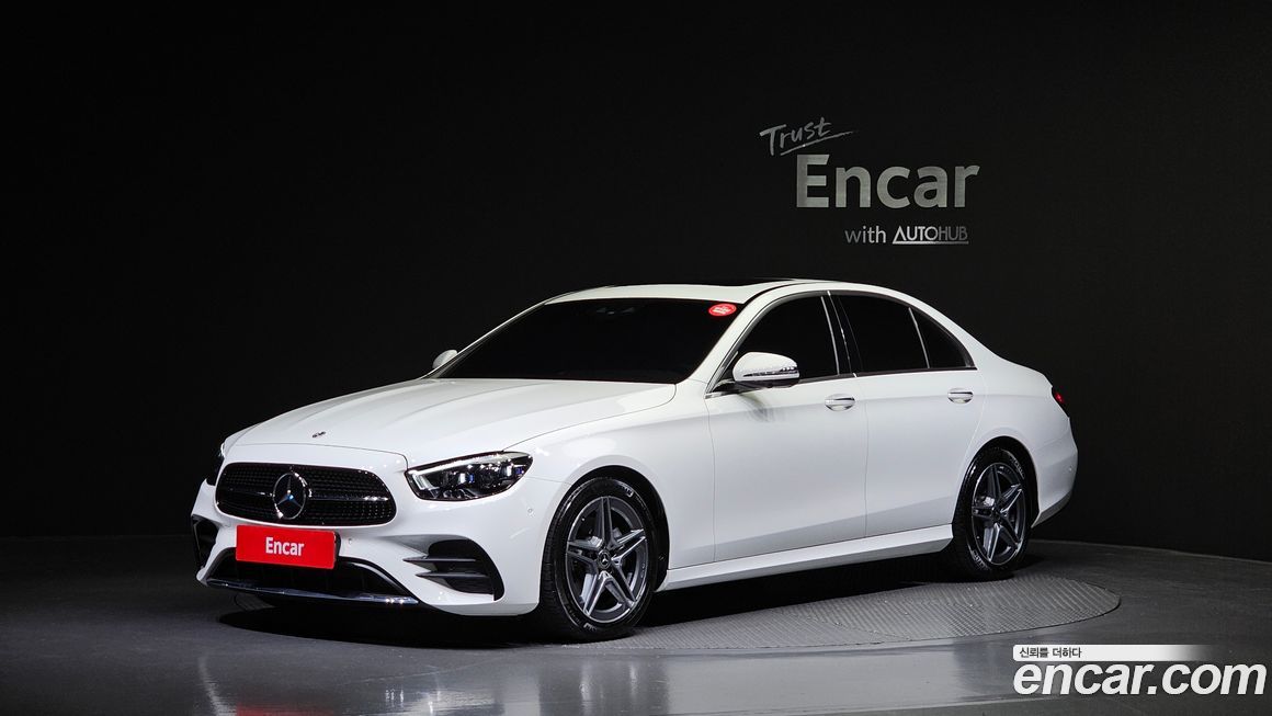 Mercedes-Benz E-Class 2023