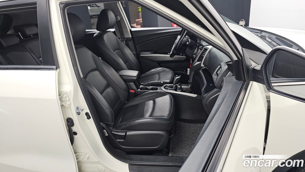 KG_Mobility_Ssangyong TIBOLI 2015