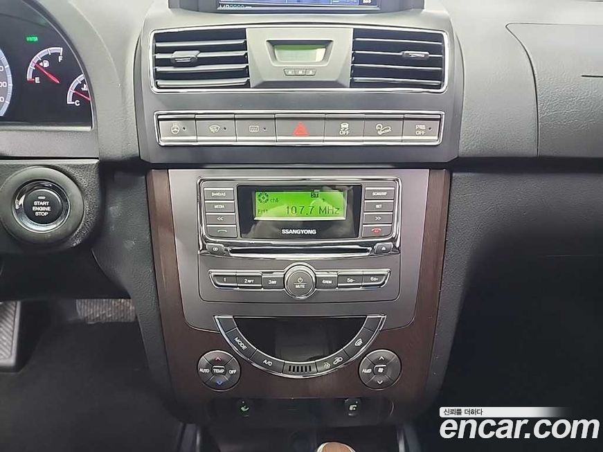 KG_Mobility_Ssangyong Rexton 2014