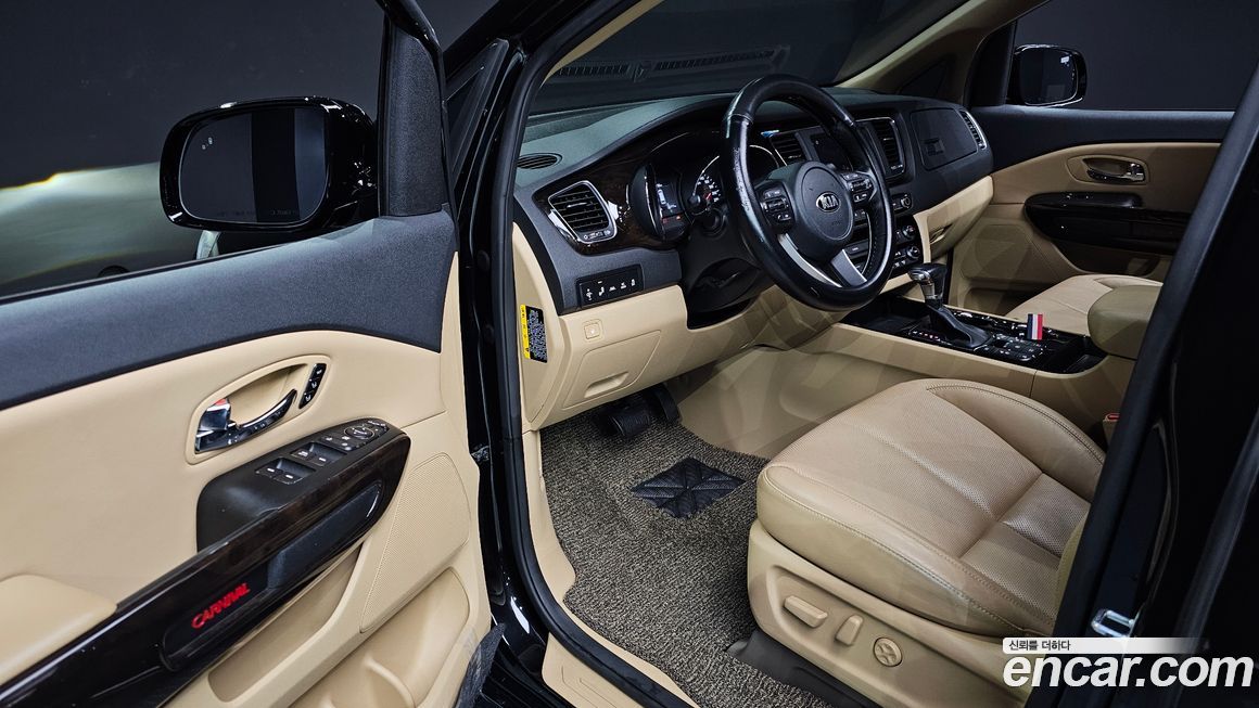 Kia Canival 2019