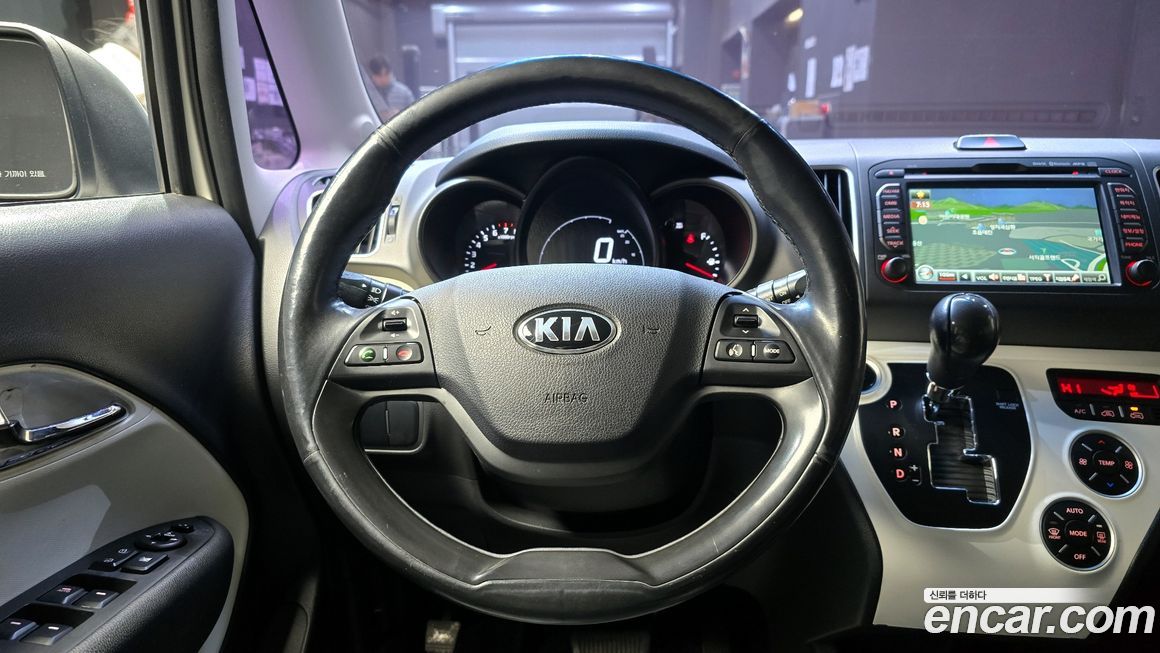 Kia RAY 2013