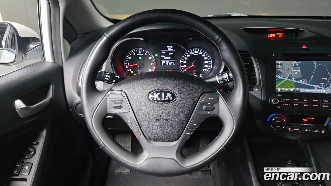 Kia K3 2015