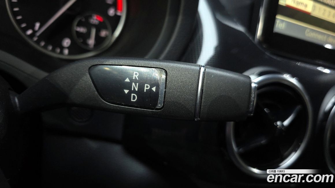 Mercedes-Benz B-Class 2013