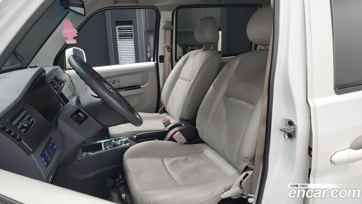 Xin yuan ET Van 2023