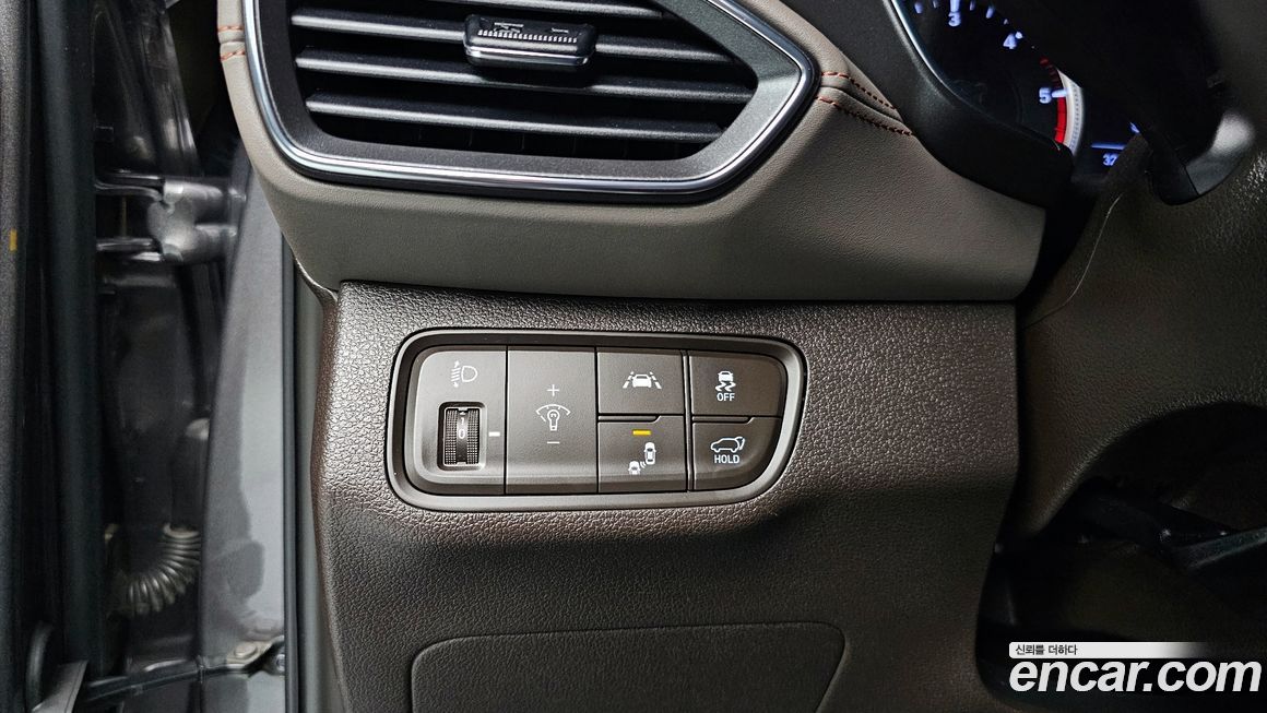 Hyundai Santafe 2020